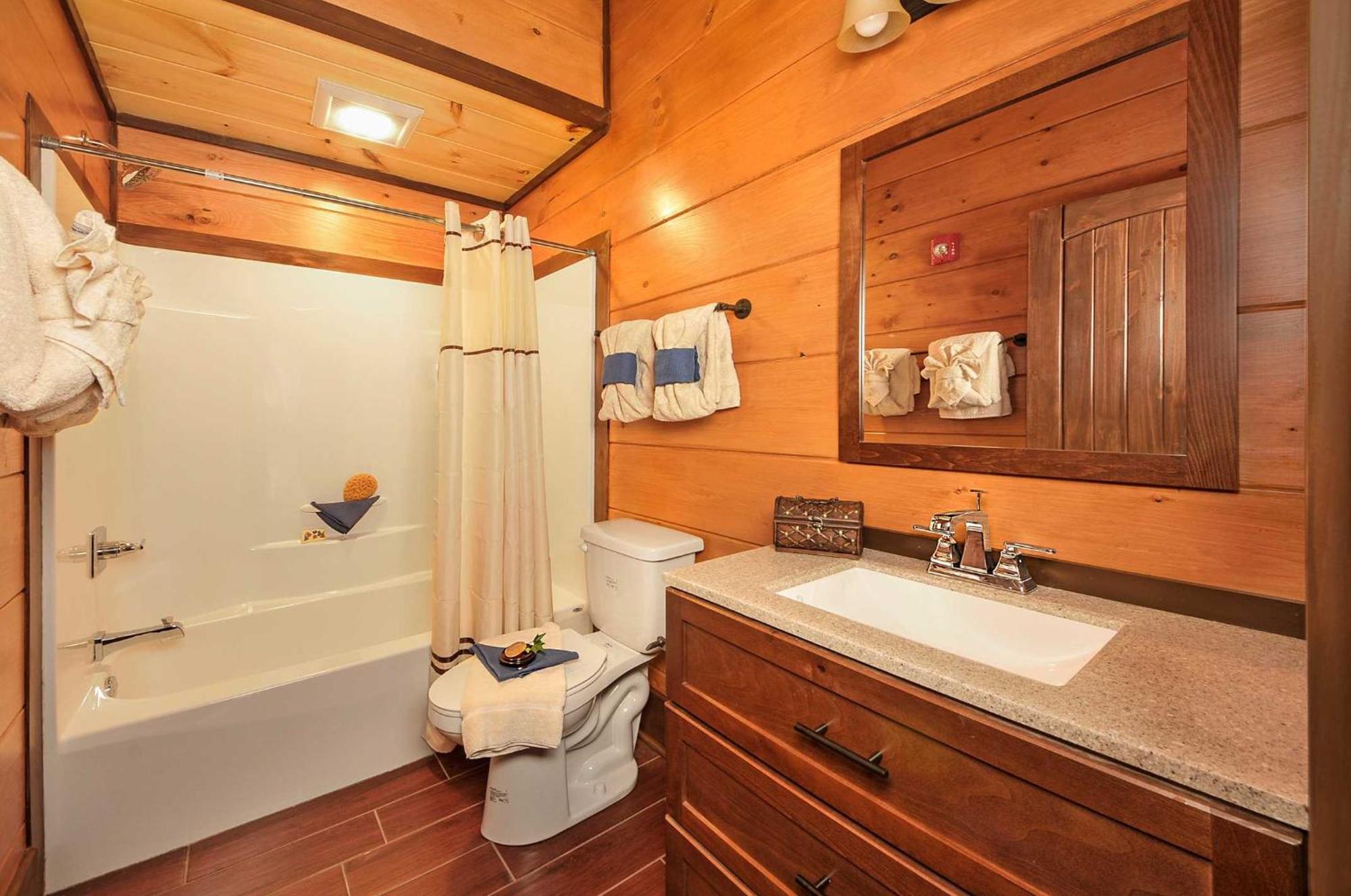 Вилла Skyview Mansion:13Bdrm, 17Bath, Sleeps 70, Indoor Pool, Amazing Views Пиджен-Фордж Экстерьер фото