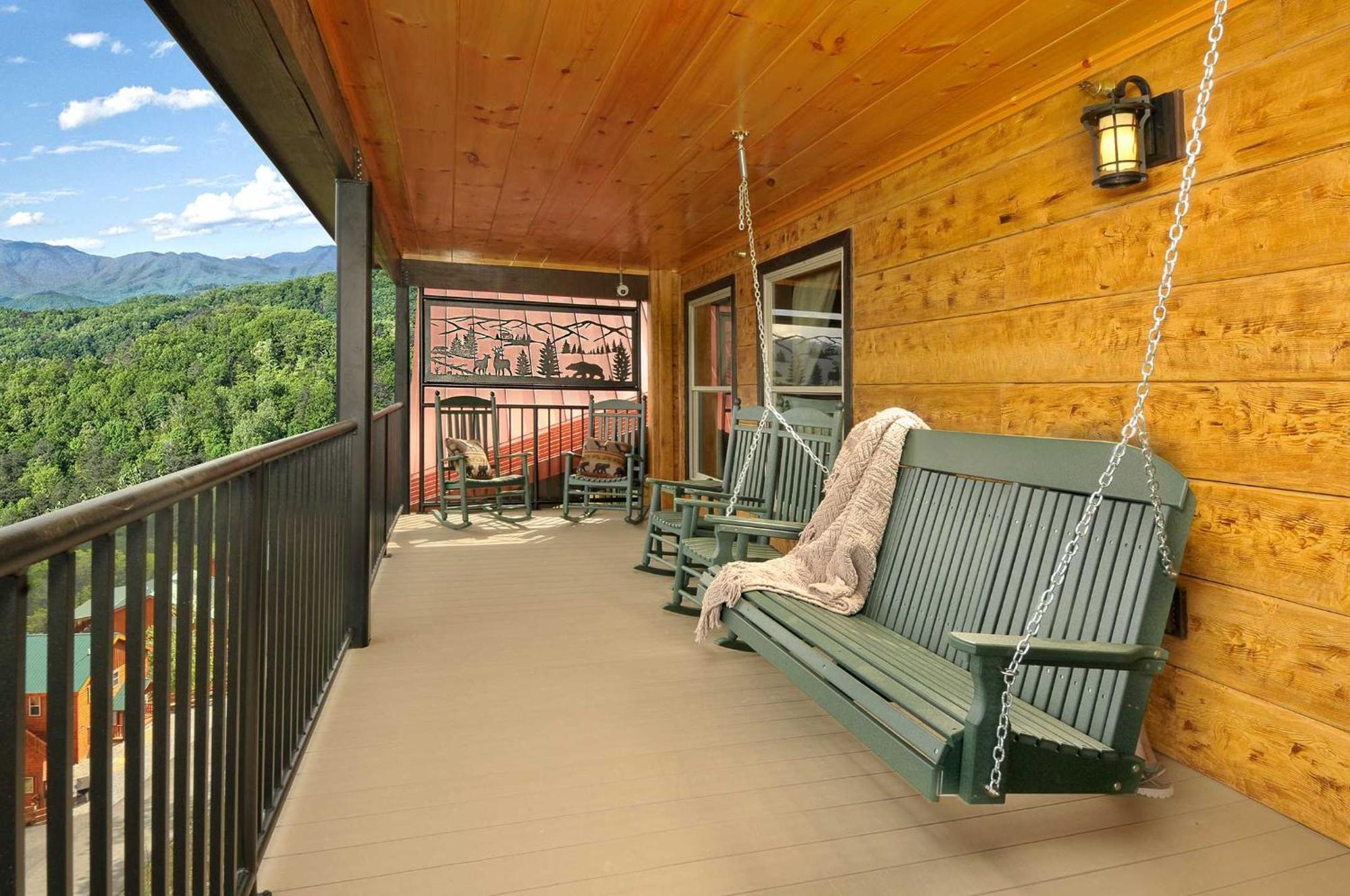 Вилла Skyview Mansion:13Bdrm, 17Bath, Sleeps 70, Indoor Pool, Amazing Views Пиджен-Фордж Экстерьер фото